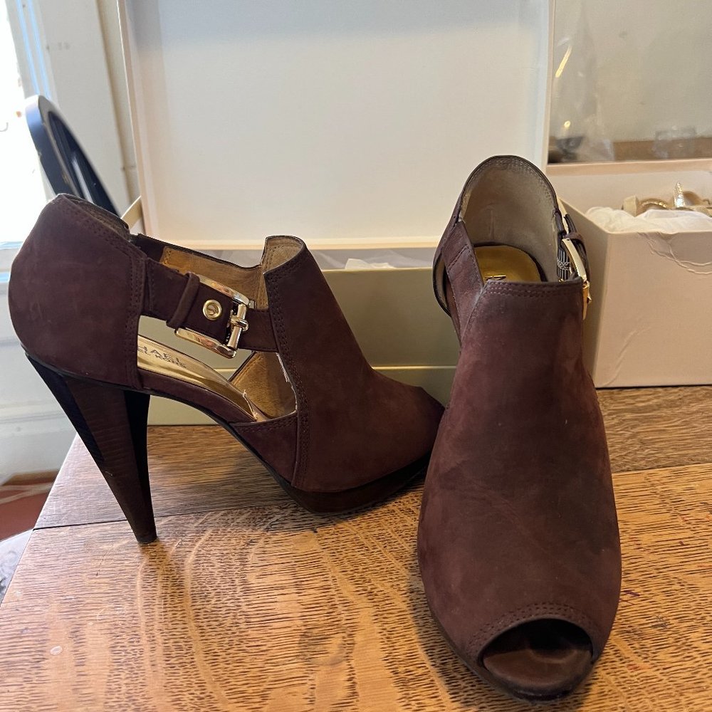 Michael Kors Greenwich Coffee Color; Waxy Suede